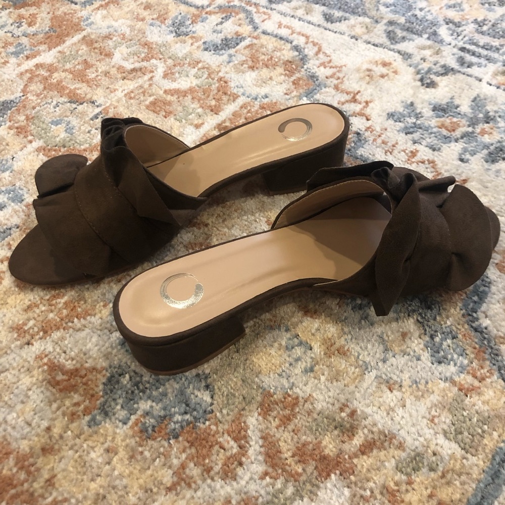 Ruffle Suede Slide